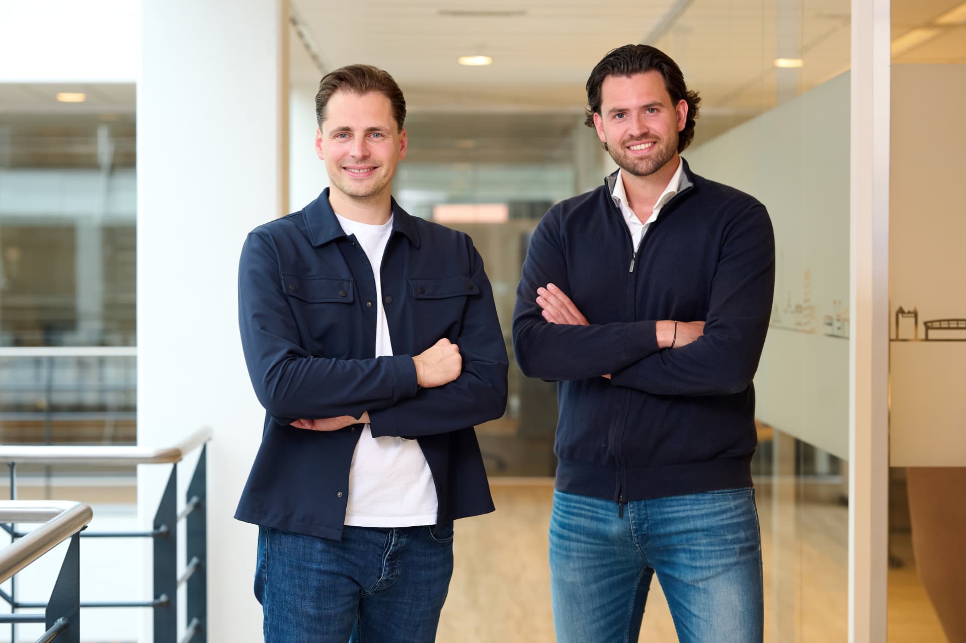 De oprichters van House of Recruiters in hun kantoor