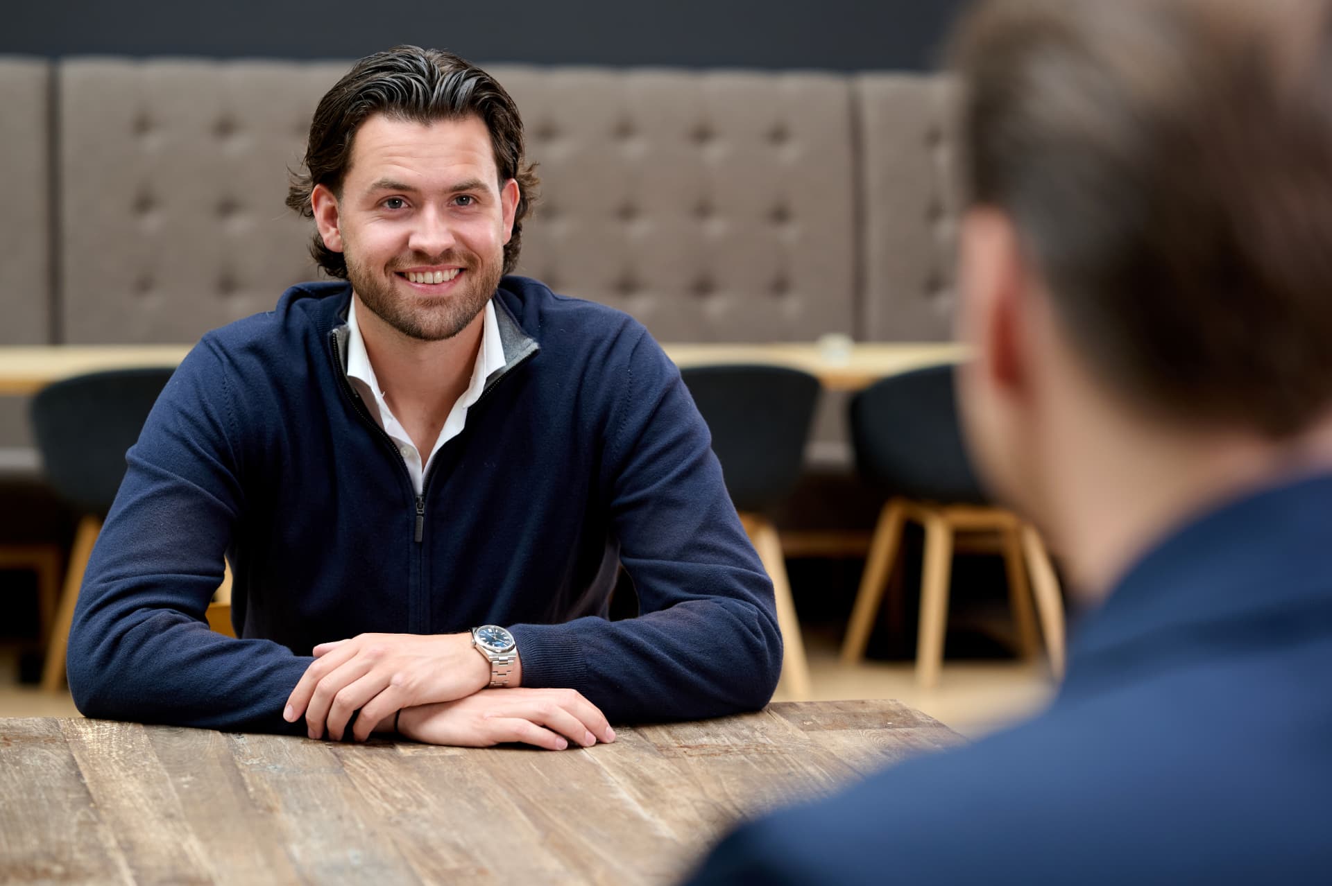 Recruitment partners van House of Recruiters in gesprek op kantoor